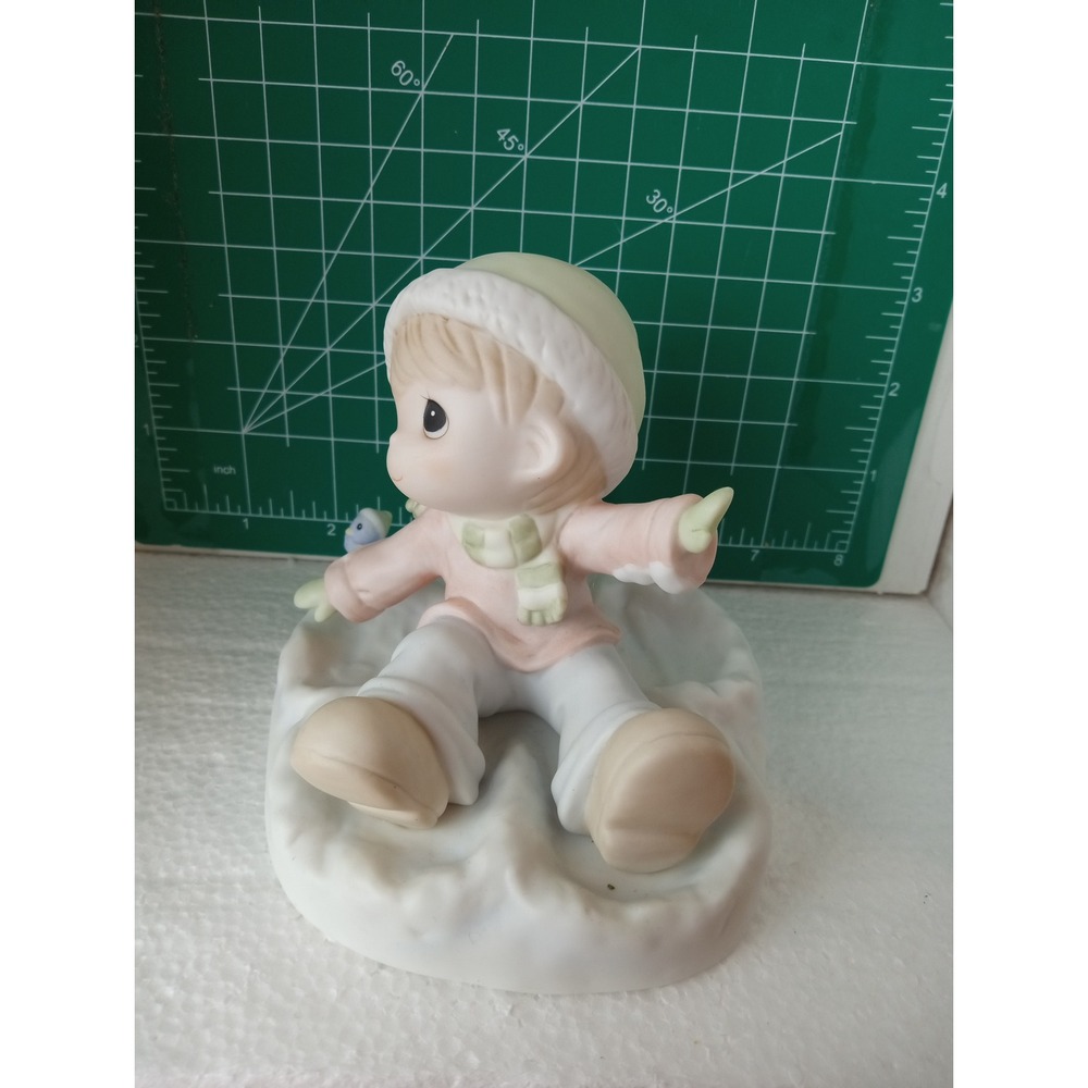 Precious Moments Angels On Earth Figurine Mask & Sledding Snow Scene 1996 - Picture 1 of 9